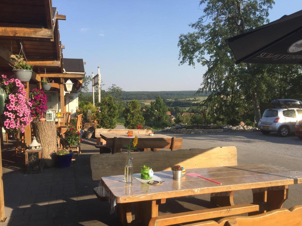 Europa-Feriendorf Husen Exteriör bild